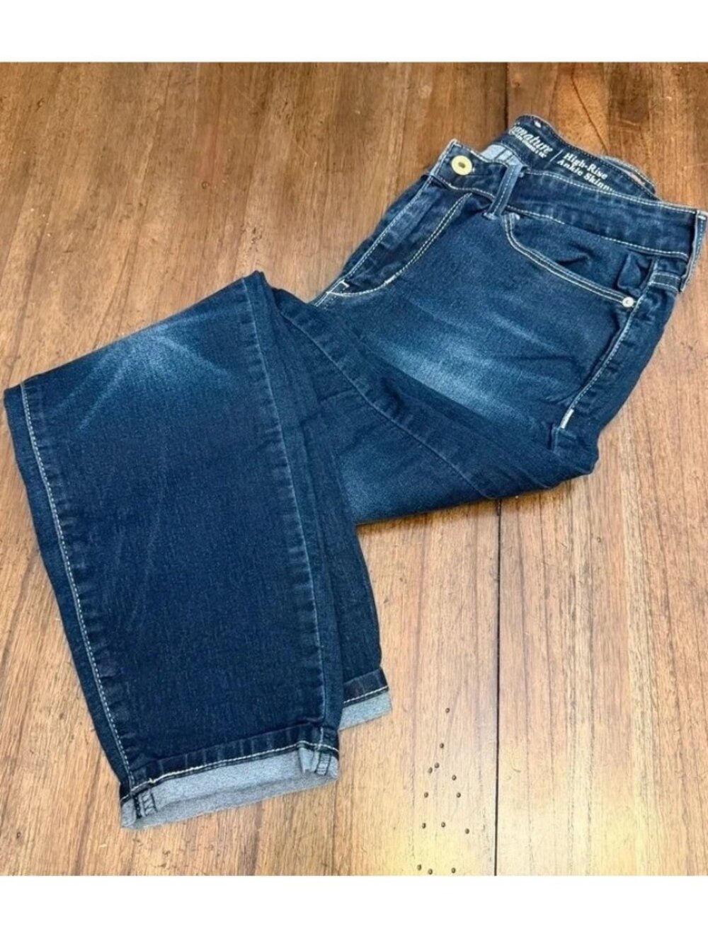 High rise skinny ankle jeans size 8